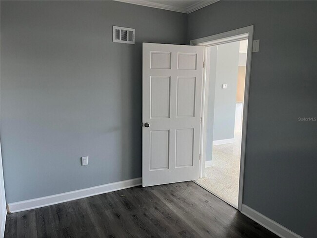 Building Photo - 11355 3rd St E