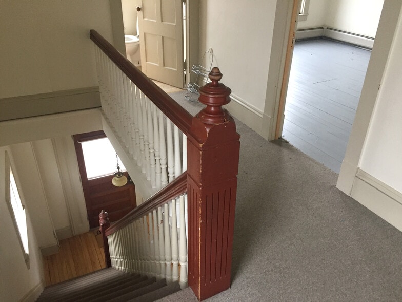 Building Photo - 33 St Paul St