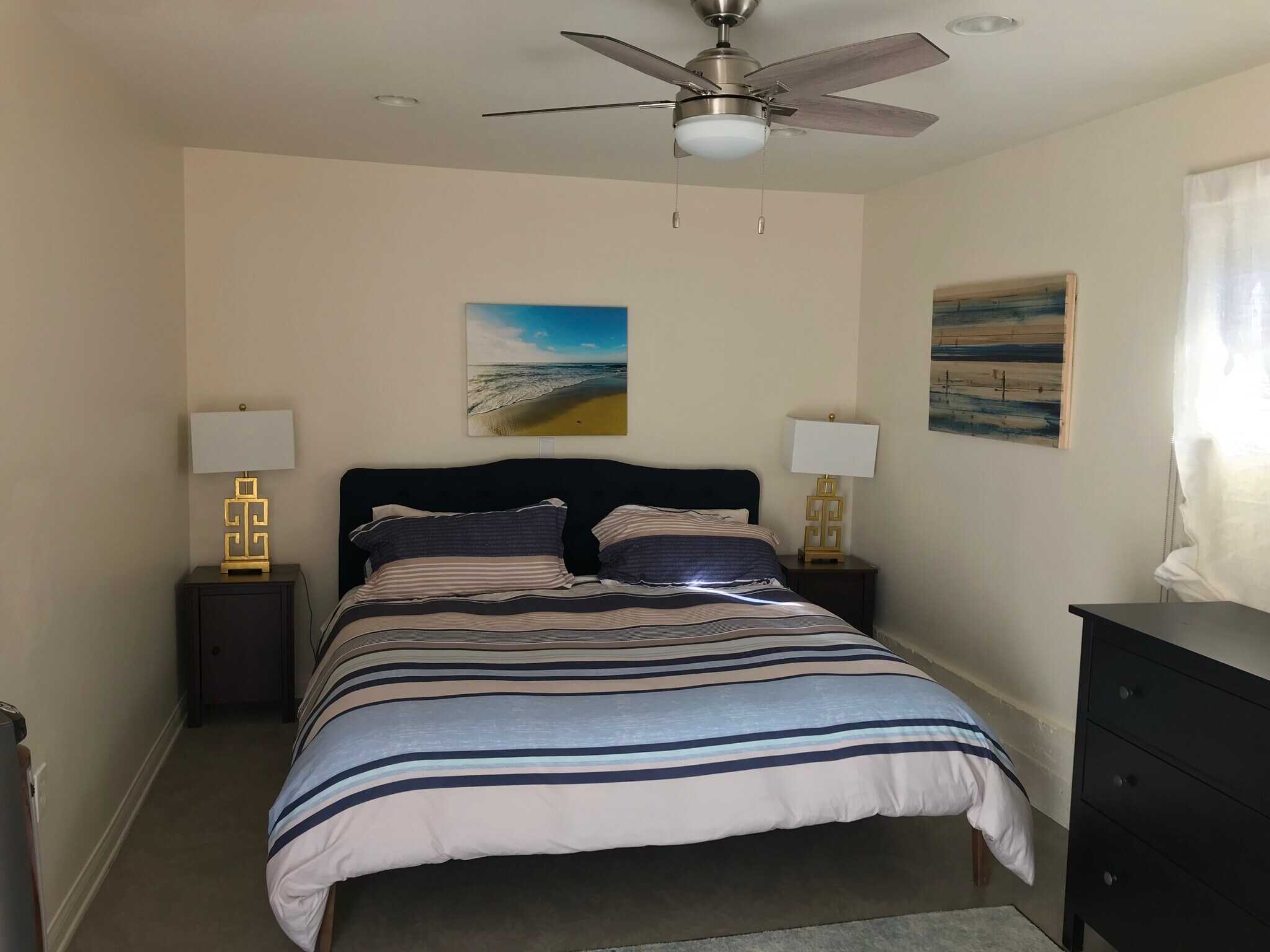 Building Photo - 723 Arenas St