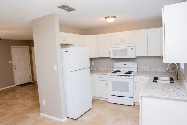 Building Photo - 1483 Elderton Dr