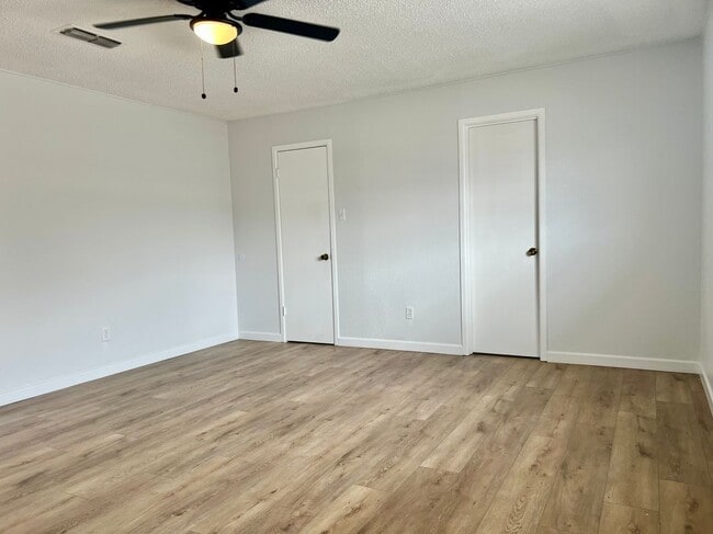 Building Photo - 2501 Haynes Ave