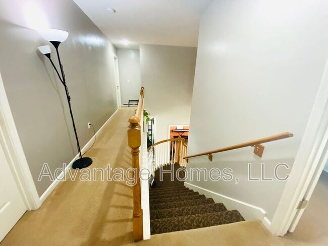 Building Photo - 14117 Parkhill Ln