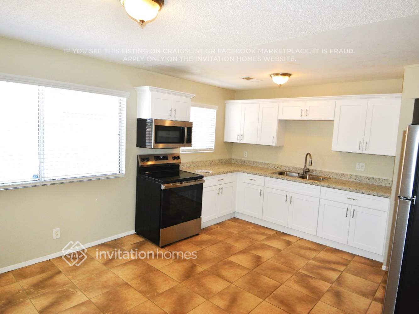 Building Photo - 3314 W Aster Dr