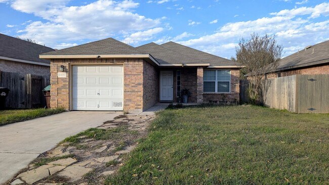 Primary Photo - 10619 Shaenview