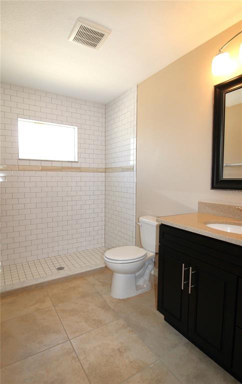 Building Photo - 3356 Howell Pl