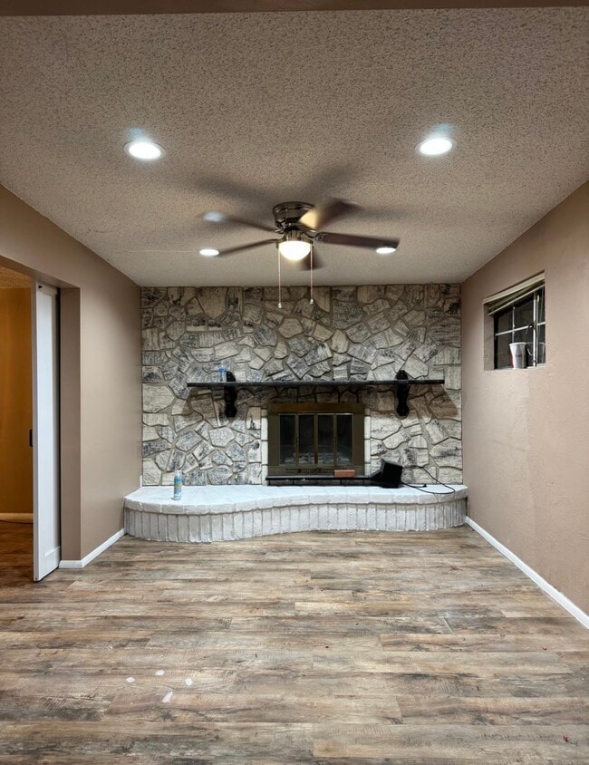 Building Photo - 6965 E Calle Denebola