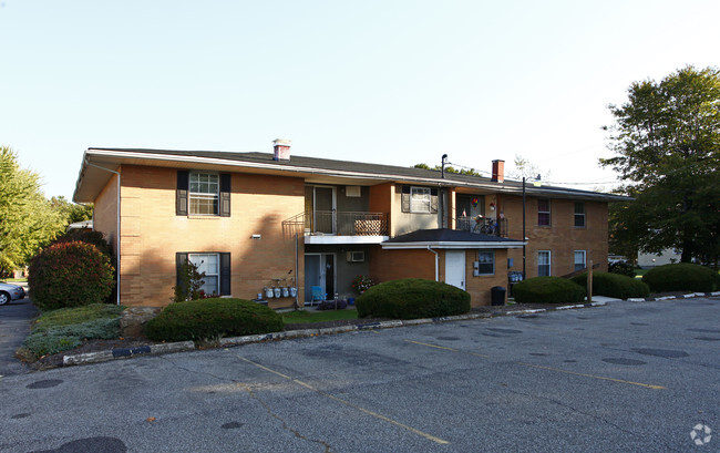 Building Photo - Georgetown South Apartments