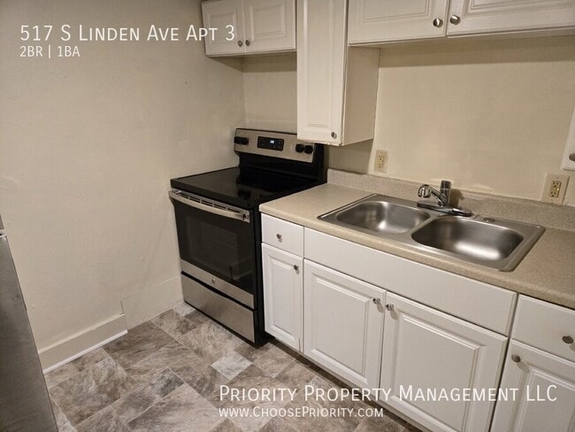 Building Photo - 517 S Linden Ave