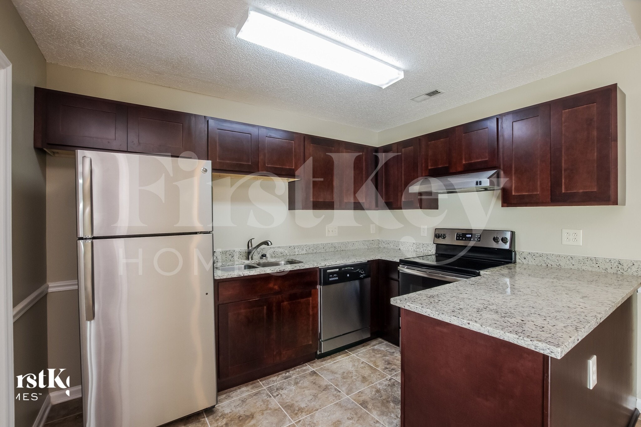 Building Photo - 3204 Faircroft Way