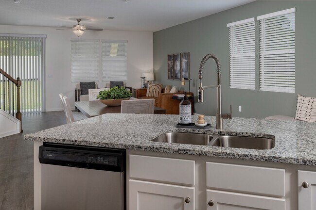 Equinox West - Equinox West Townhomes