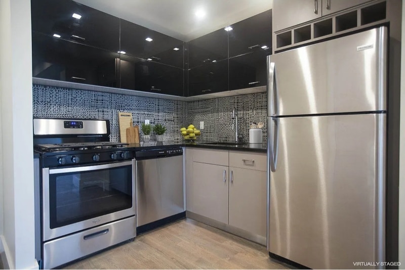 Building Photo - 532 E 142nd St