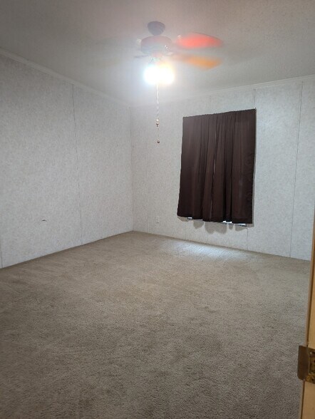 Building Photo - 8970 Birch Dr