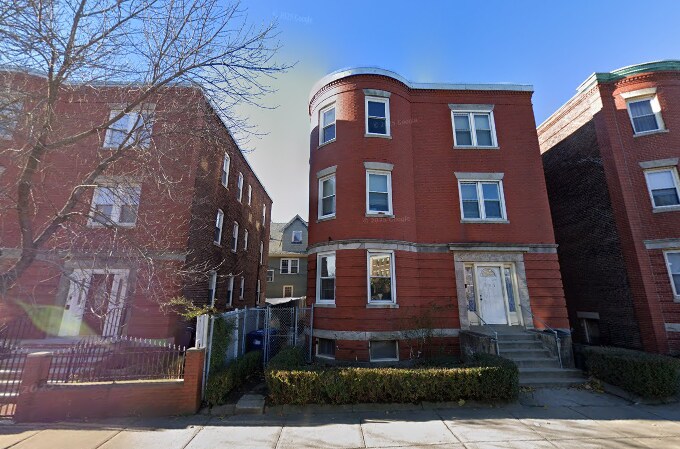 Building Photo - 135 Washington St