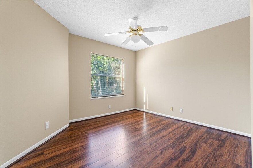 Building Photo - 23458 Torre Cir