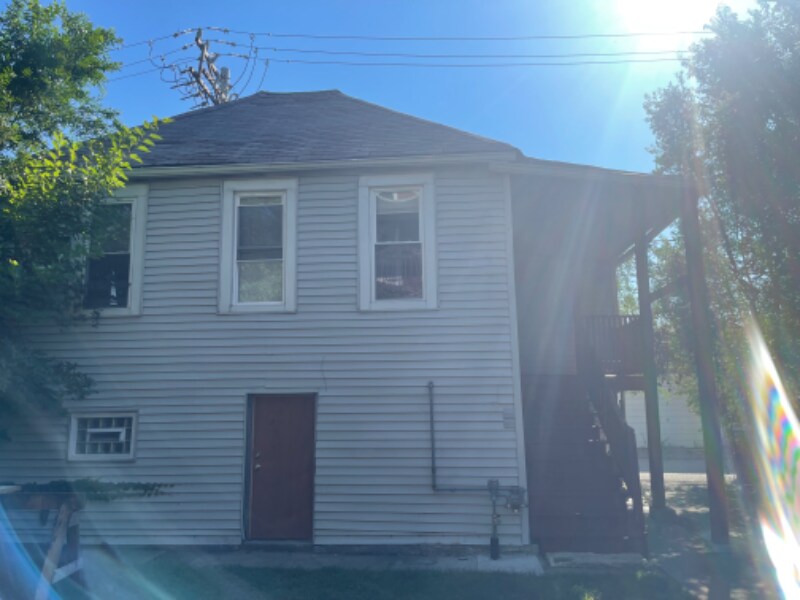 Building Photo - 7917 S Coles Ave