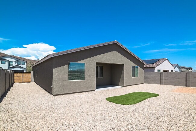 Building Photo - 13359 W Rowel Rd