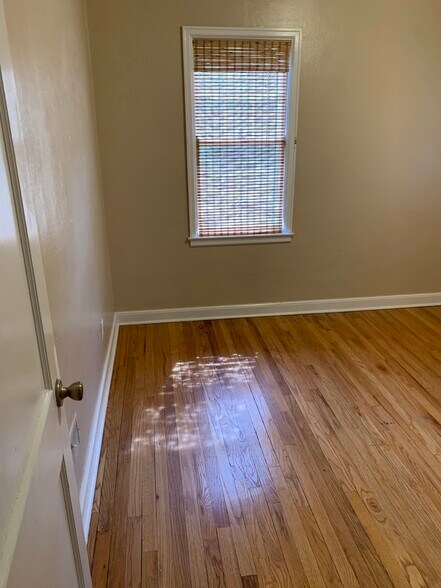 Bedroom 1 - 2902 Wood Street