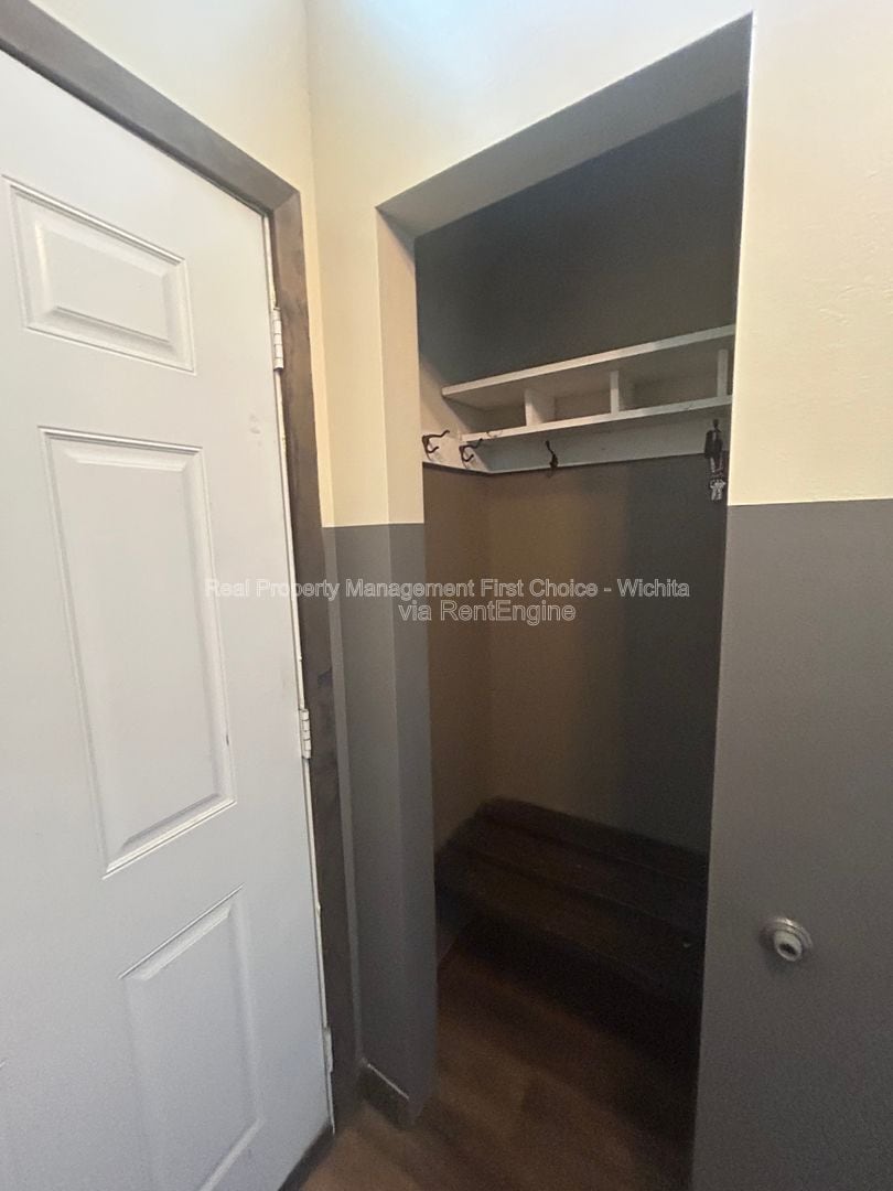 Building Photo - 3147 Brookfield Ct
