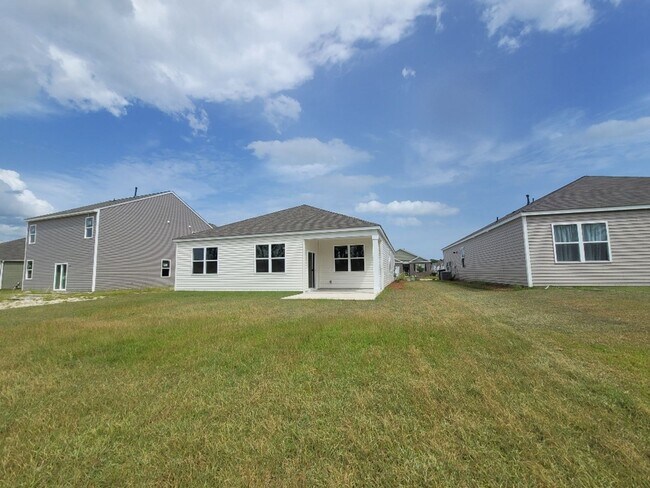 Building Photo - Heather Glen in Little River