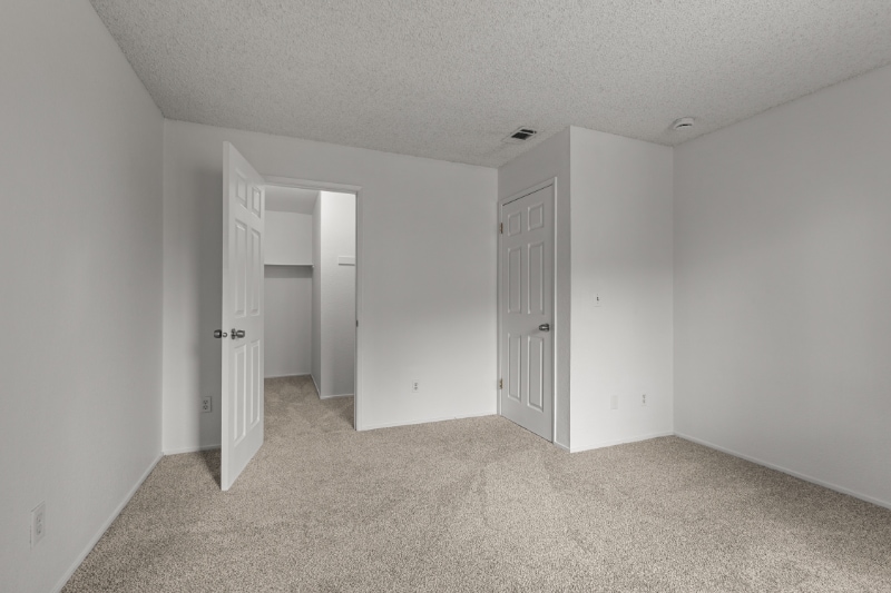 Building Photo - 3859 Annadale Ln