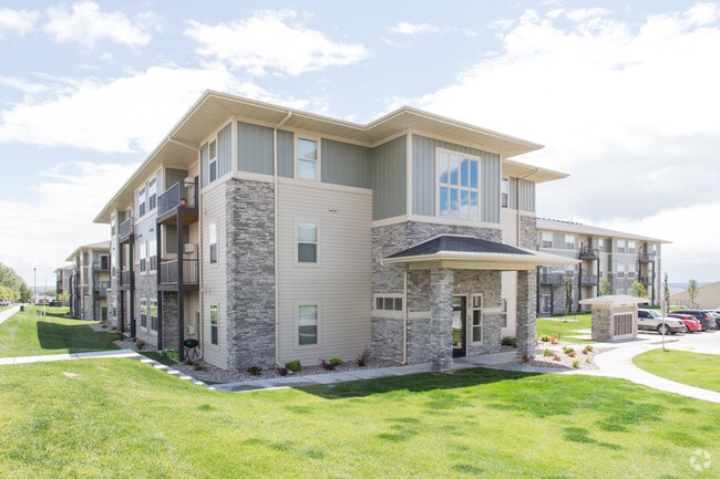 Building Photo - Fair Hills Apartments