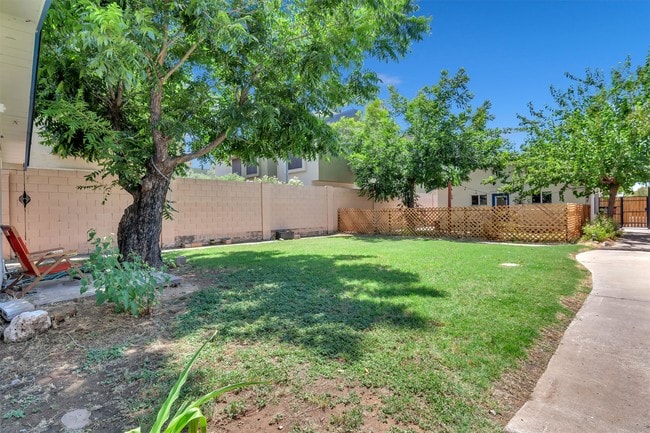 Building Photo - 4221 N 20th St