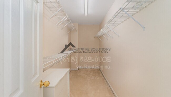 Building Photo - 144 Stanwick Dr
