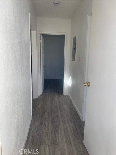 Building Photo - 676 E 115th St