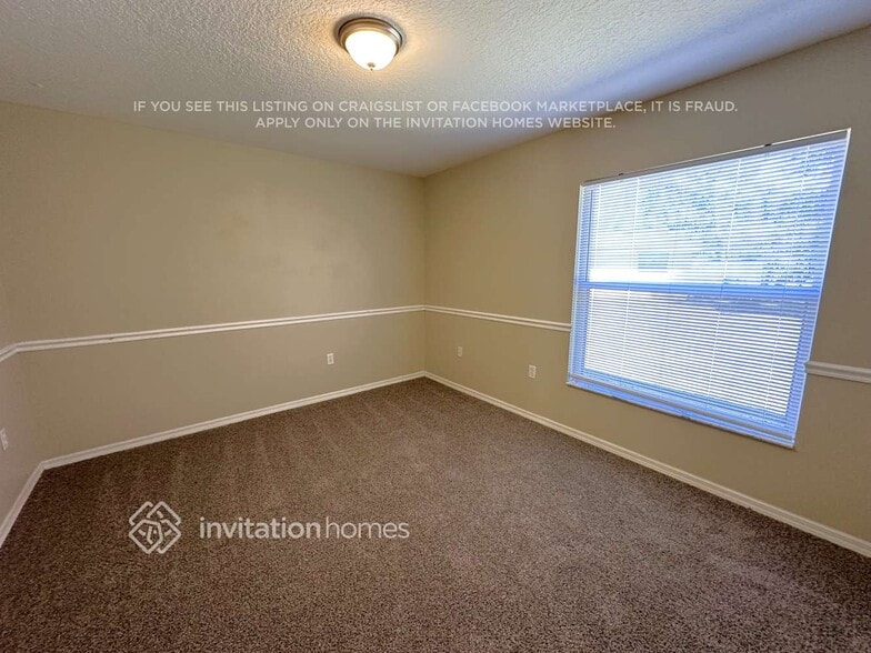 Building Photo - 751 W Gaucho Cir