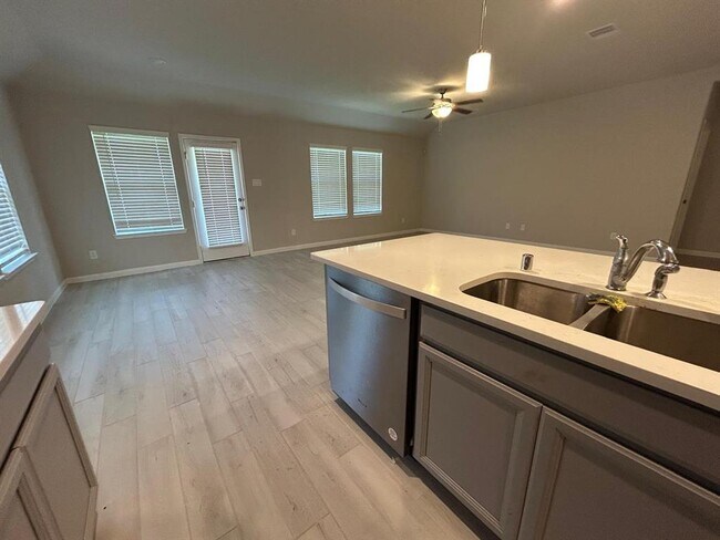 Building Photo - 1130 Muscadine Hollow Ln