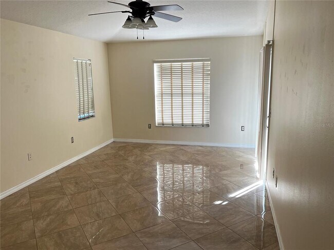 Building Photo - 6555 SW 62nd Ct