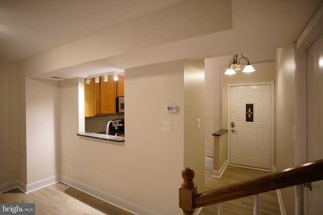 Building Photo - 6317 Early Glow Ct