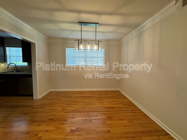 Building Photo - 311 Peachtree Hills Ave NE