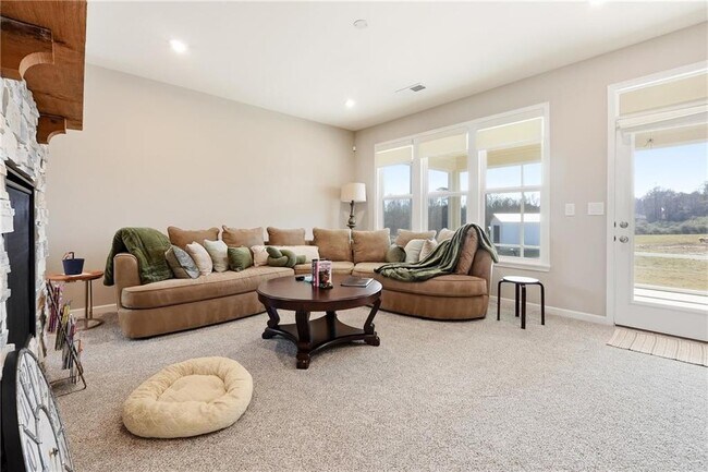 Building Photo - 158 Laurel Farms Ln