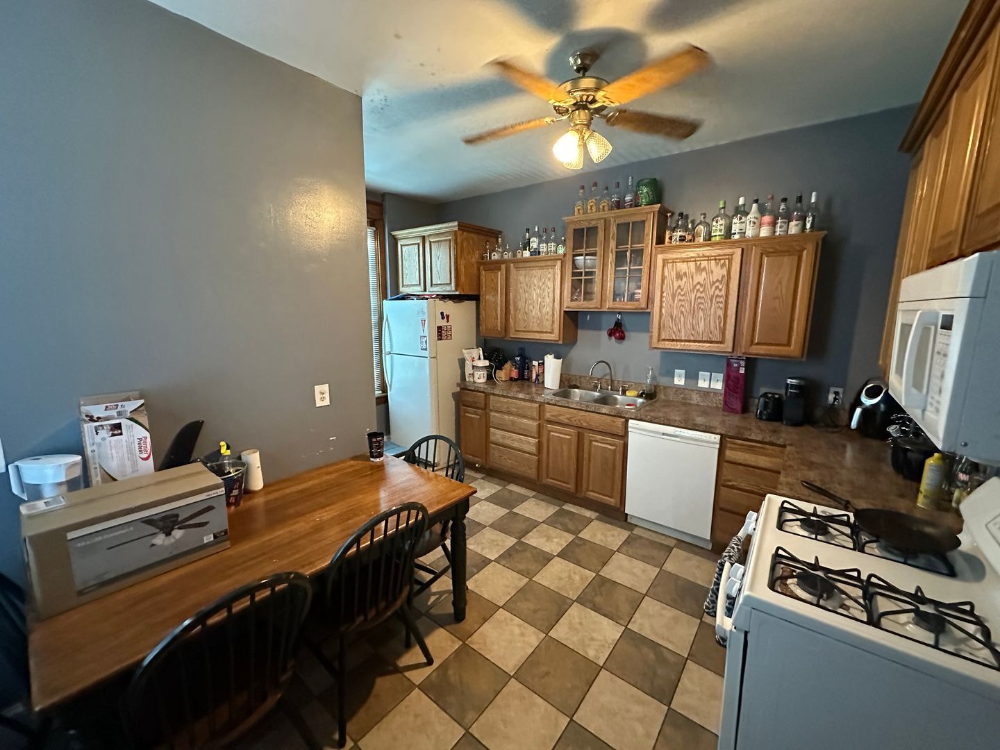 Building Photo - 2317 Flora St