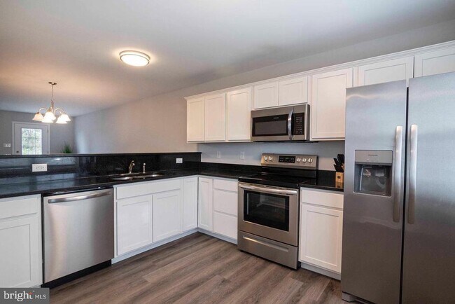 Building Photo - 112 Ryder Benson Ln