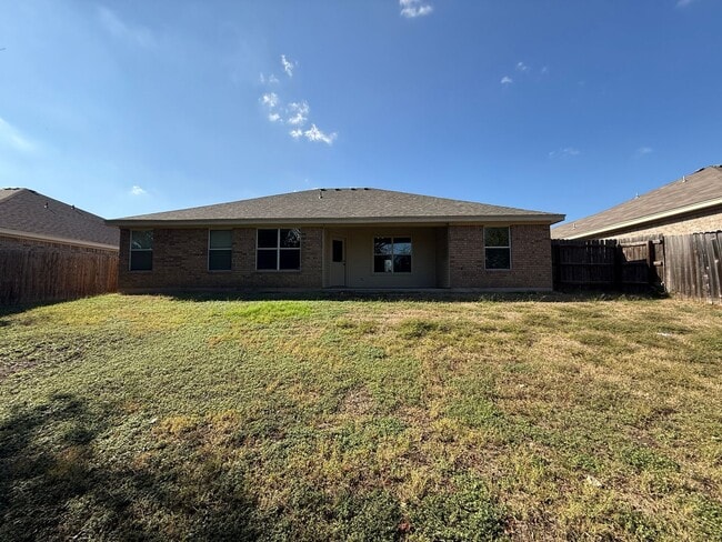 Building Photo - 222 Nolan Ridge Dr