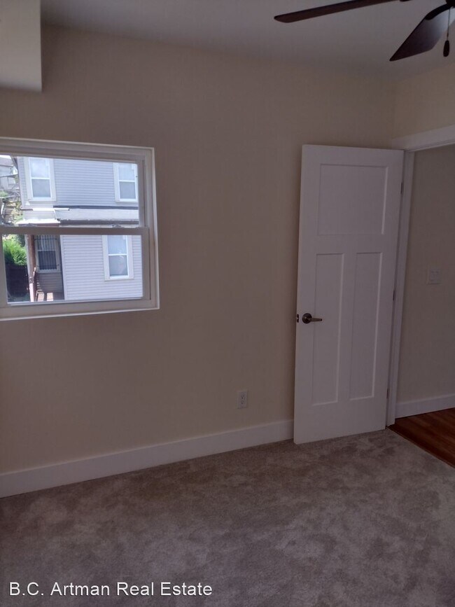 Building Photo - 3 br, 2 bath House - 259 Dunseith Street