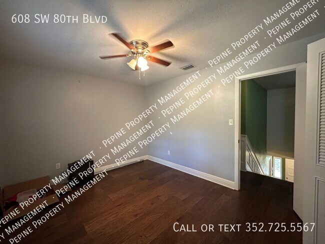 Building Photo - 608 SW 80th Blvd