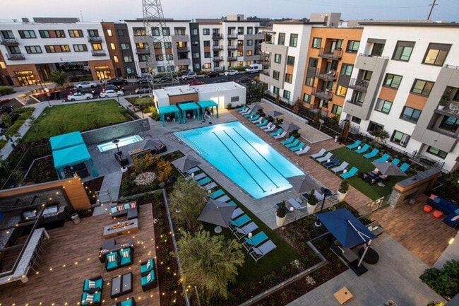 Building Photo - 3639 Haven Ave