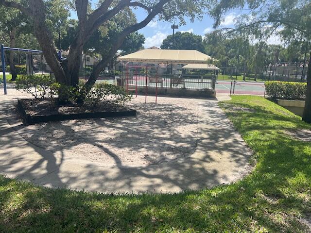 Building Photo - 8159 Andover Ct