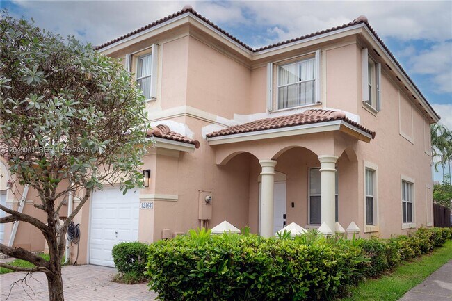 Building Photo - 12164 SW 124th Ct