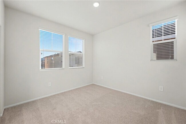 Building Photo - 28506 Via Priorat