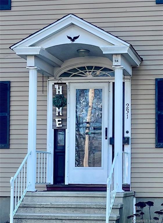 Building Photo - 231 Nichols Ave