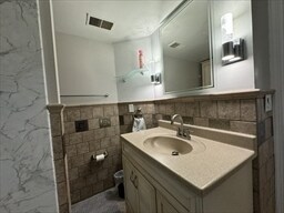 Building Photo - 16 Homestead Ave