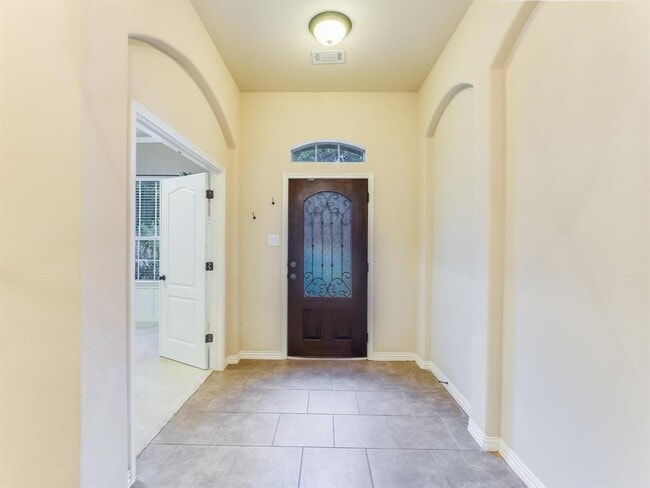 Building Photo - 452 Monahans Dr