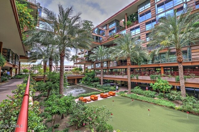 Building Photo - 7167 E Rancho Vista Dr