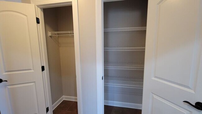 Building Photo - Shepherds Field Subdivision