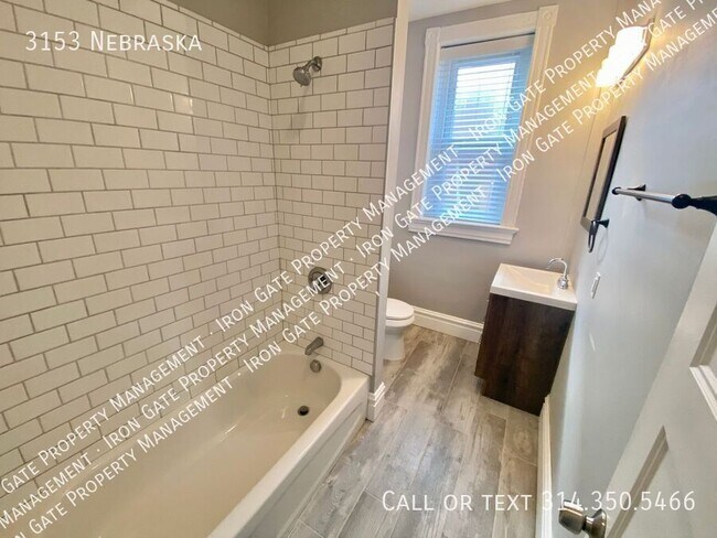 Building Photo - 3153 Nebraska-