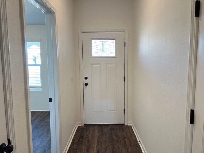 Building Photo - New Beginnings Start At AMRR: 3 Bedroom Home In Oronogo, Missouri!